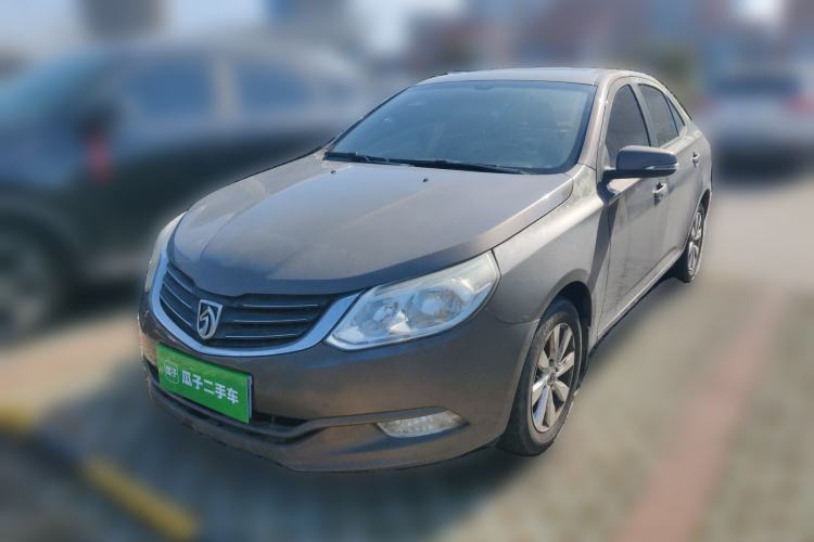 Used Baojun 630 2014 1.5L manual Comfort trim level