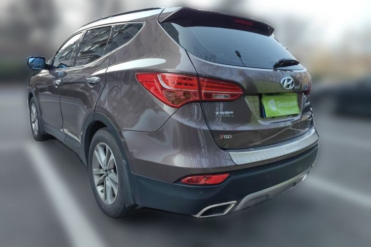 Used Hyundai Santa Fe 2015 2.0T Automatic 4x4 Top-Grade 7-Seater