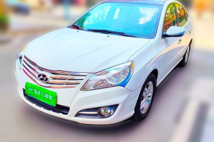 Hyundai Celesta 2015 1.6L Manual Luxury Model usado