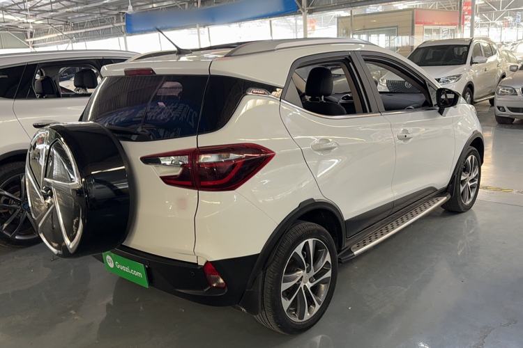 Used BYD Yuan 2017 1.5L Manual with Panoramic Sunroof