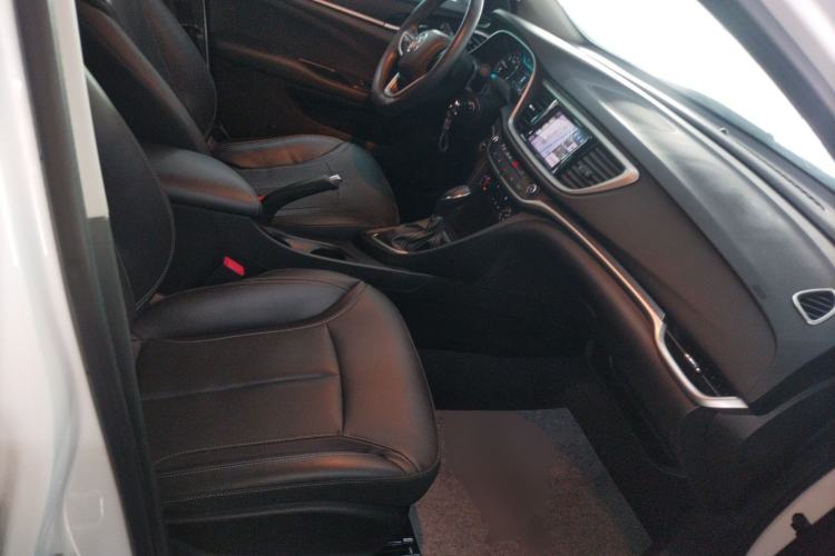 Used Buick GT 2021 Revised Version Flagship 1.5L Automatic Elite Edition Right Front Seat