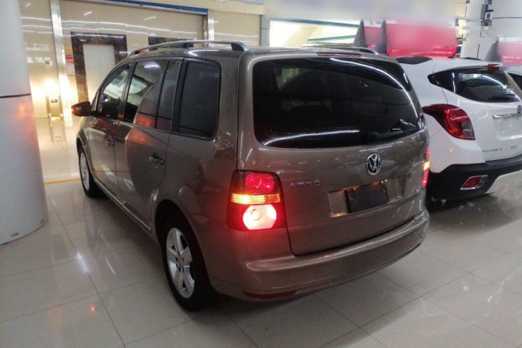 Used Volkswagen Touran 2015 1.4T DSG Comfort Edition 5 Seats