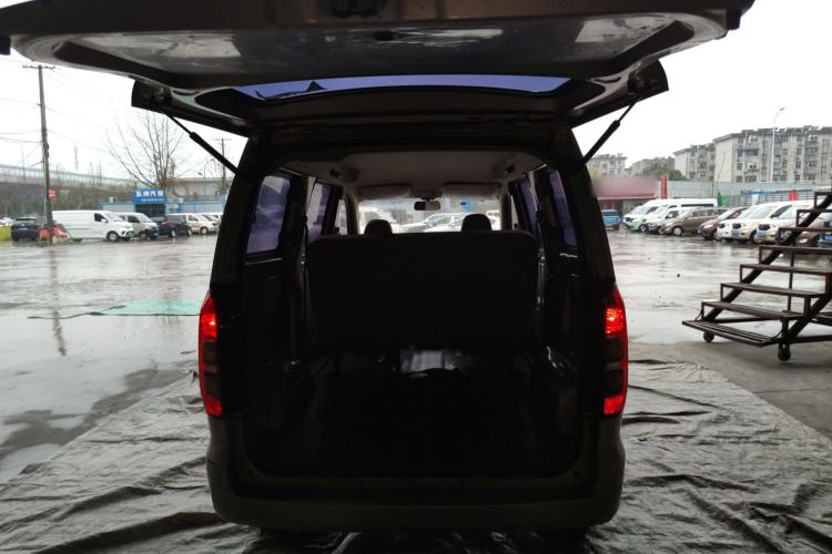 Used Wuling Hongguang V 2022 1.5L Jingqu Edition Electric-Assist LAR