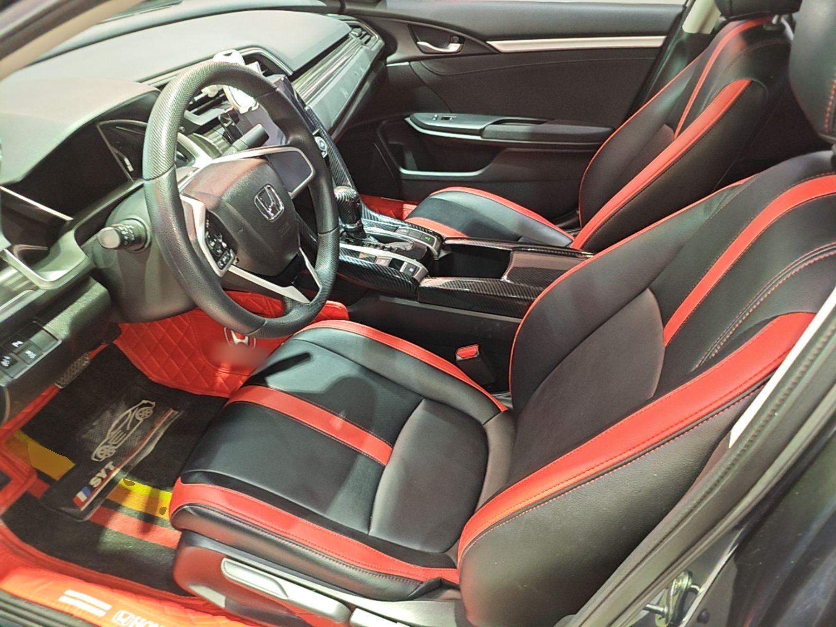 Interior delantero