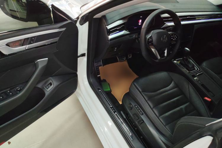 Used Volkswagen FAW-Volkswagen CC 2023 380TSI Striking Edition
