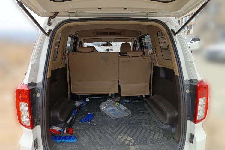 Used Wuling Hongguang 2019 1.5L S Comfort Edition China VI LAR