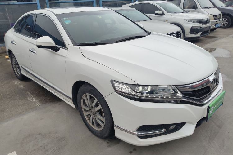 Used Honda Spirior 2015 2.0L Prestige Edition Front Right 45 Deg