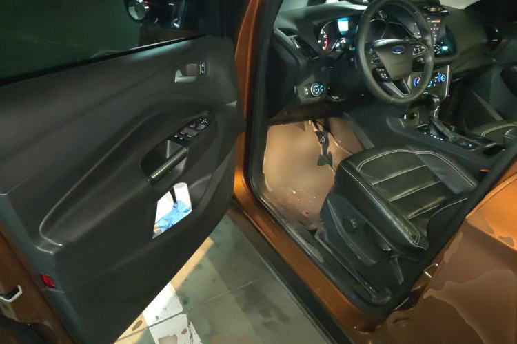 Used Ford Kuga 2017 EcoBoost 180 Two-Wheel-Drive Tiger Leap Model