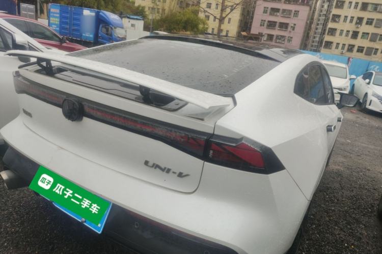 Used Changan UNI-V 2023 1.5T Premium Model