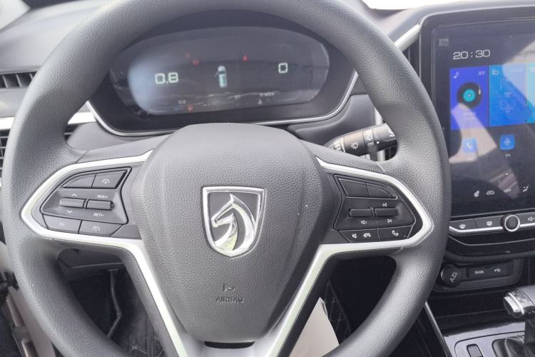 Used Baojun 530 2021 Global Car Anniversary Edition 1.5T CVT Luxury Model 5 Seats
