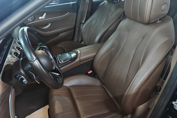 Used Mercedes-Benz E-Class 2023 E 260 L