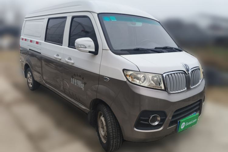 Used Jinbei New Hiace X30L 2016 1.5L Wealth Edition Van DLCG14 Front Right 45 Deg