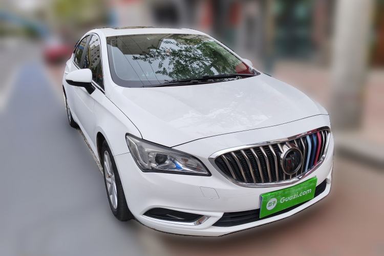 Used Buick Verano 2015 Sedan 15S Automatic Leading Model Front Right 45 Deg