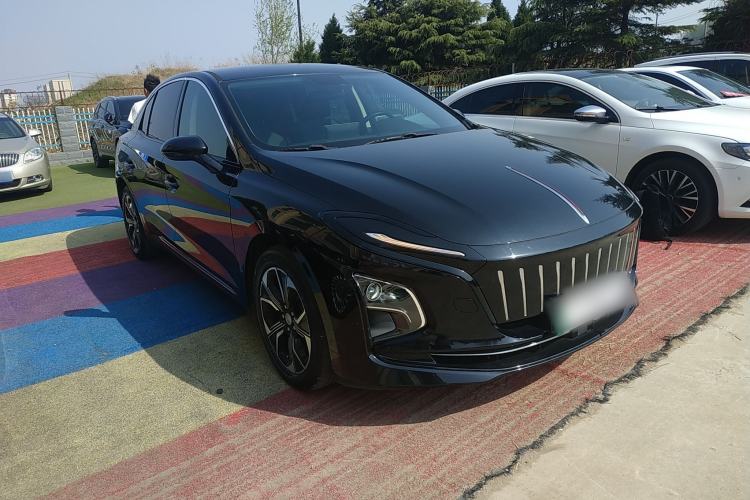 Used Hongqi E-QM5 2021 Online Booking Charging T3 Edition 4 Seats Front Right 45 Deg