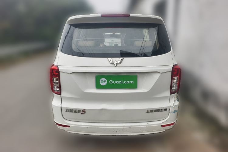 Used Wuling Hongguang 2019 1.5L S Standard Version China VI LAR
