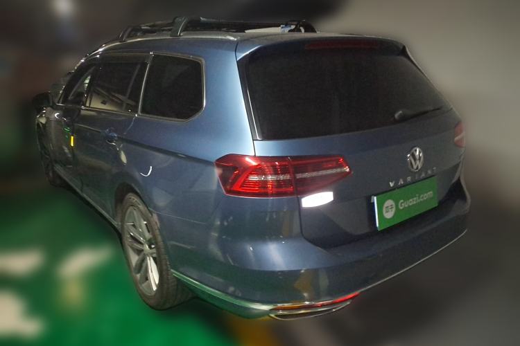 Used Volkswagen Variant 2018 380TSI Two-Wheel Drive Comfort Edition
