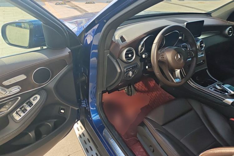 Used Mercedes-Benz GLC 2016 GLC 300 4MATIC Dynamic Model Driver Seat