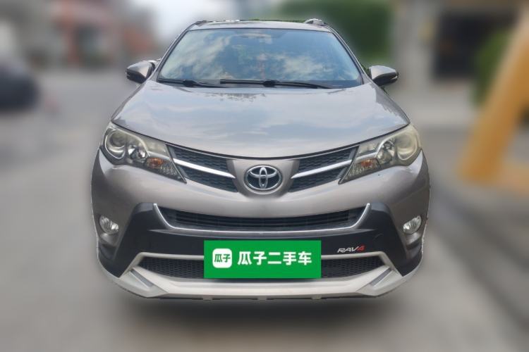 Used Toyota RAV4 2015 2.0L CVT Two-Wheel Drive Urban Edition
