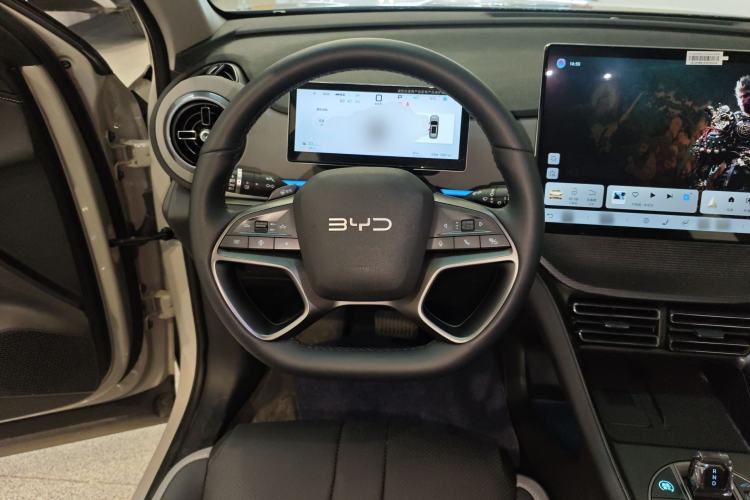 Used BYD Sealion 05 DM-i 2025 DM-i Smart Drive 115KM Flagship Model Steering Wheel