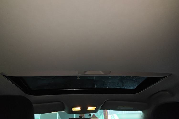 Used Nissan Lannia 2016 1.6L CVT Cool Edition
