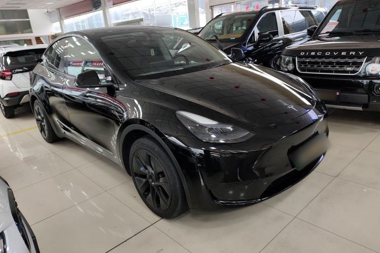 Used Tesla Model Y 2023 Rear-Wheel-Drive Version
