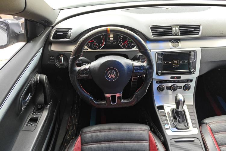 Used Volkswagen FAW-Volkswagen CC 2016 1.8TSI Luxury Model
