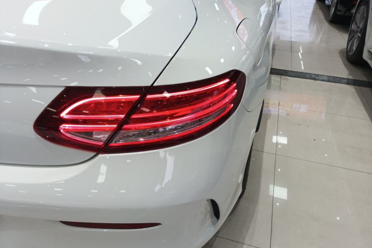 Used Mercedes-Benz C-Class (Import) 2017 Facelift C 200 Coupe
