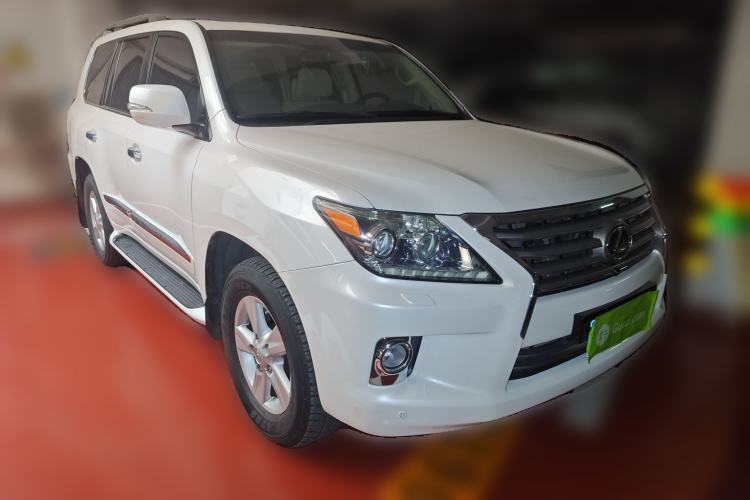 Used Lexus LX 2012 570
