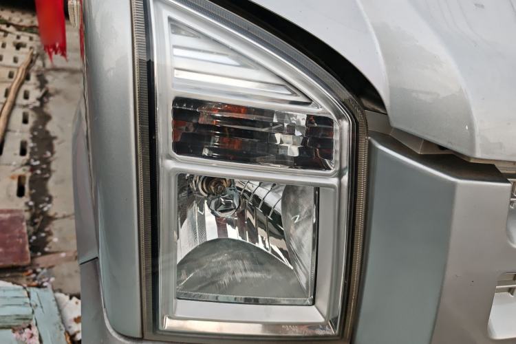 Used Dongfeng Xiaokang C35 2019 1.5L Base Version II Sedan China VI Emission Standard DK15 Right Front Headlight