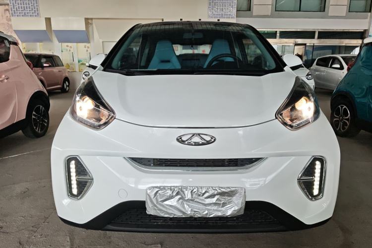 Used Chery QQ Little Ant 2022 Restyled Version Sweet Pink Edition Half-Sugar Version 30.6 kWh 30 kW 301 km