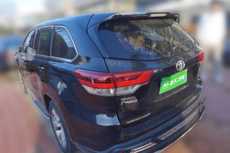 Used Toyota Highlander 2018 2.0T Two-Wheel Drive Elite Edition 7 Seats Emission Standard China V Rear Left 45 Deg