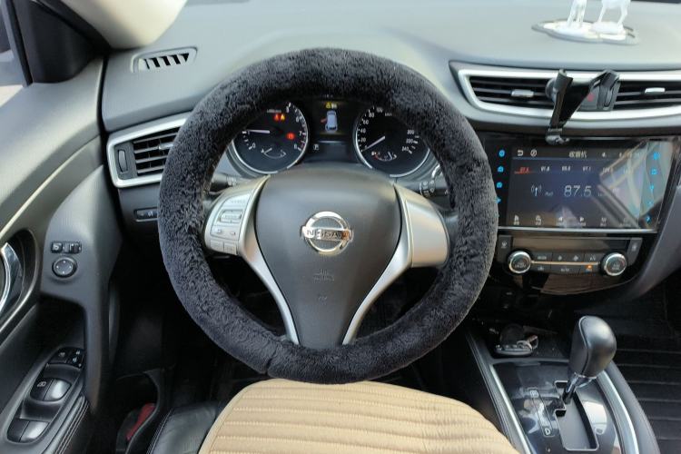 Used Nissan X-Trail 2014 2.0L CVT Comfort Edition 2WD
