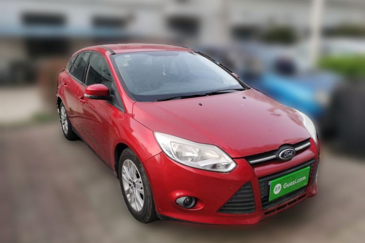 Used Ford Focus 2012 Hatchback 1.6L Manual Comfort Model Front Right 45 Deg