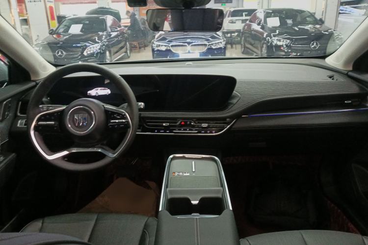 Used Buick LaCrosse 2023 28T Prestige Edition