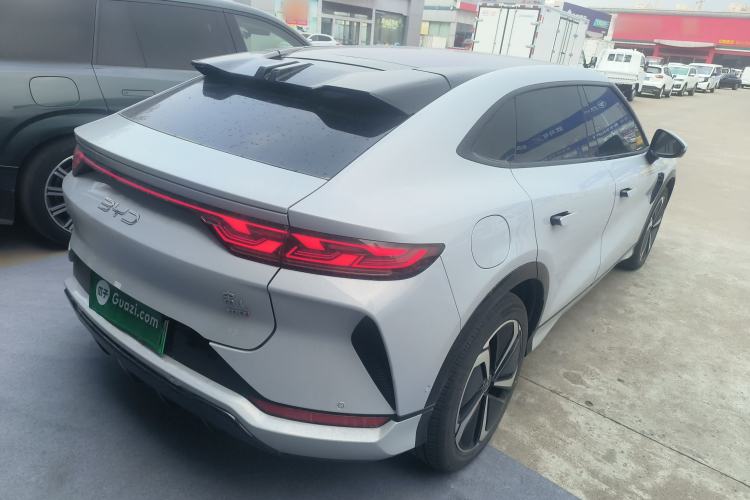 Used BYD Song L EV 2025 Intelligent Driving Version 662 km LiDAR Excellence Edition
