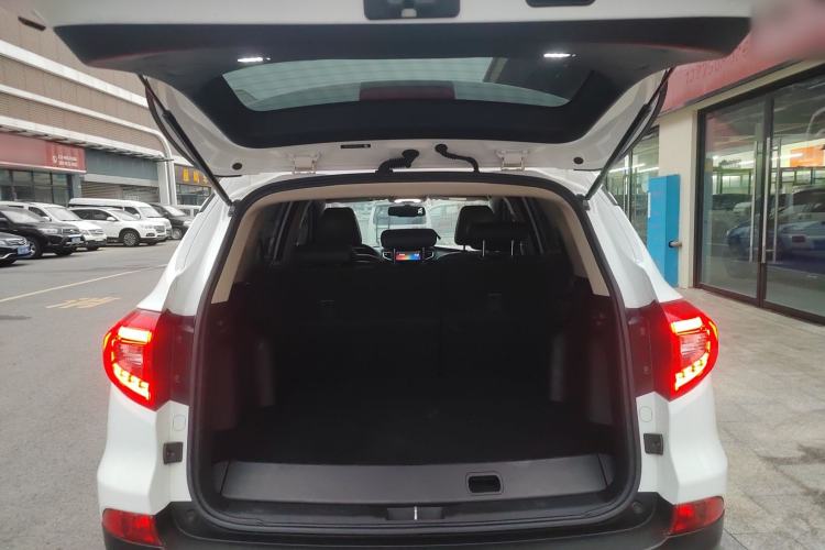 Used BYD Song New Energy 2017 Song DM 1.5TID All-Wheel Drive Prestige Model
