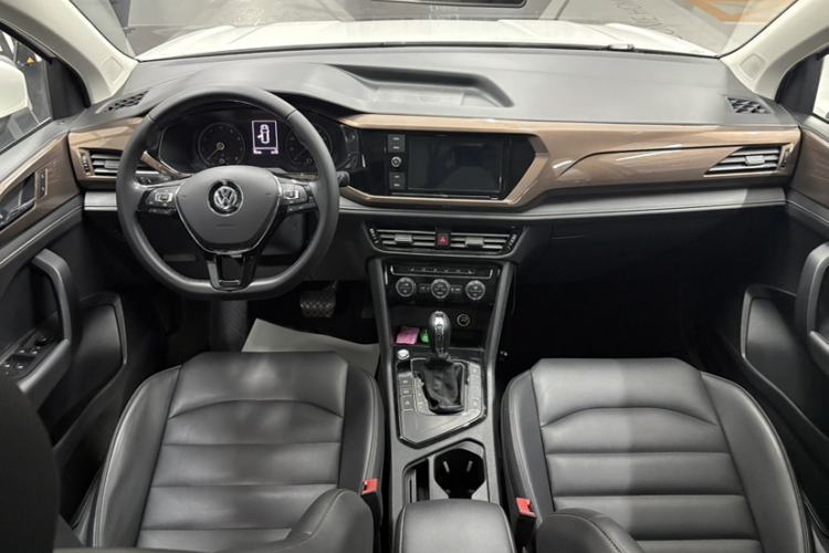 Used Volkswagen Tharu 2019 330TSI Four-Wheel Drive Luxury Edition China VI Standard
