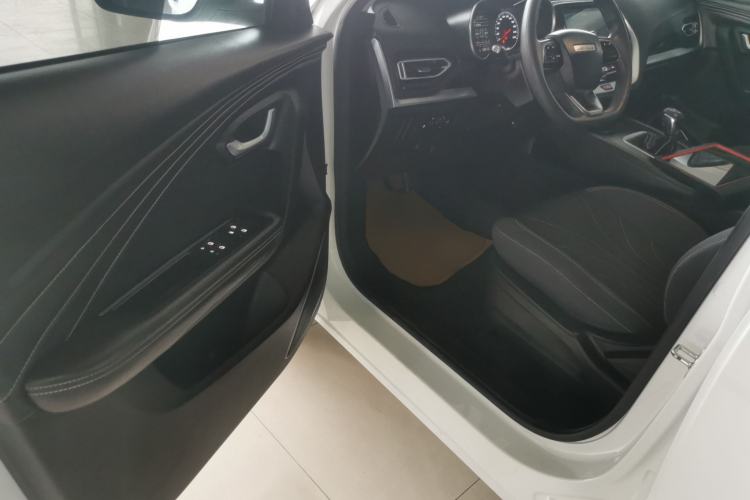 Used JETOUR X70M 2021 1.5T Manual Urban Partner 7-Seater
