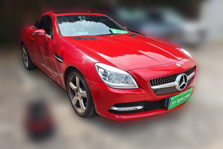 Used Mercedes-Benz SLK-Class 2011 SLK 200 Fashion Model Front Right 45 Deg