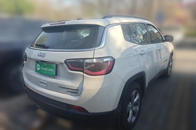 Used Jeep Compass 2017 200T Automatic Family Edition
