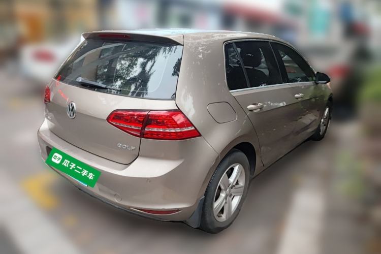 Used Volkswagen Golf 2015 1.6L Automatic Comfort Model Rear Right 45 Deg