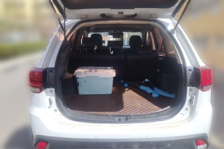 Used Mitsubishi Outlander 2016 2.4L 4x4 Elite Edition 5 Seats Trunk