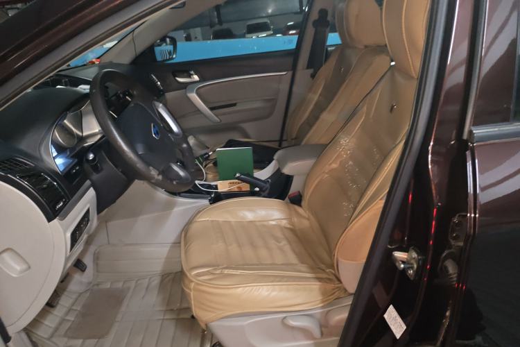 Used Geely Auto Emgrand 2014 Sedan 1.5L Manual Fashion Edition
