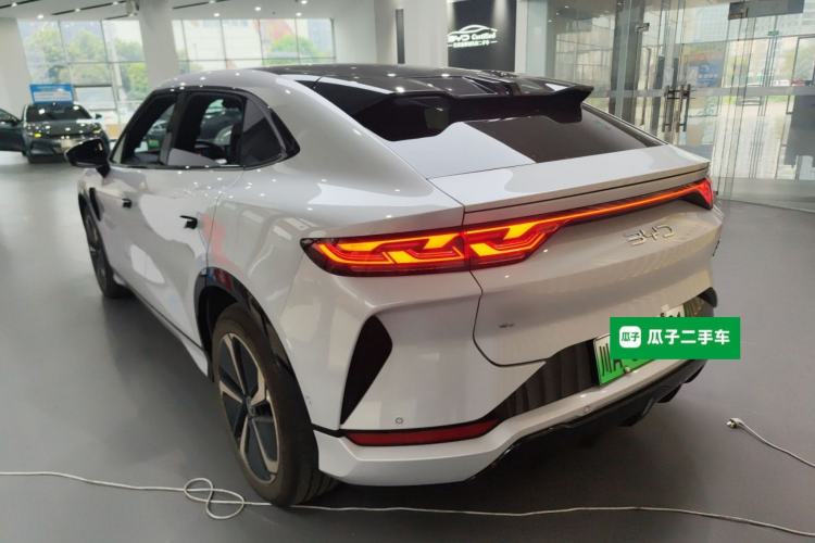 Used BYD Song L EV 2025 Intelligent Driving Version 662 km LiDAR Excellence Edition
