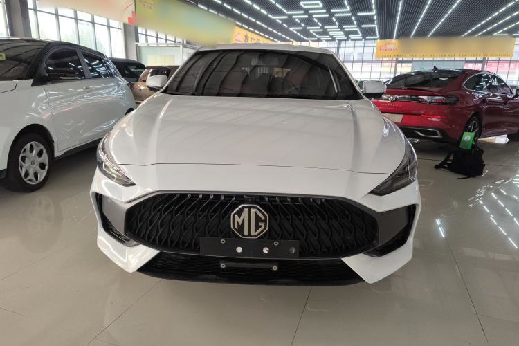 Used MG 5 2023 180 DVVT CVT Luxury Edition
