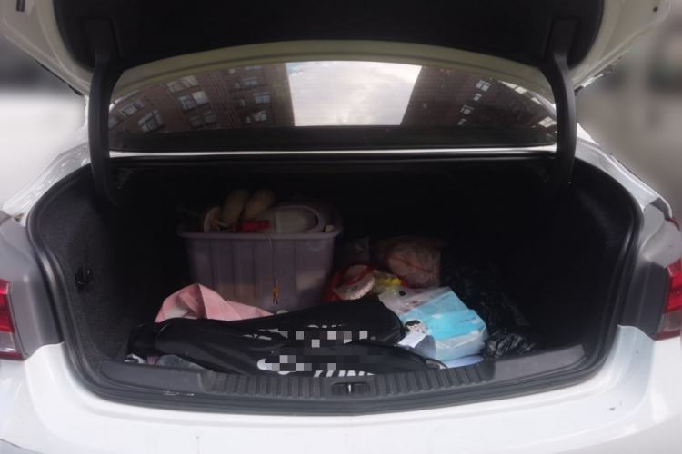 Used Buick Verano 2019 Sedan 15S Automatic Leading Model Trunk