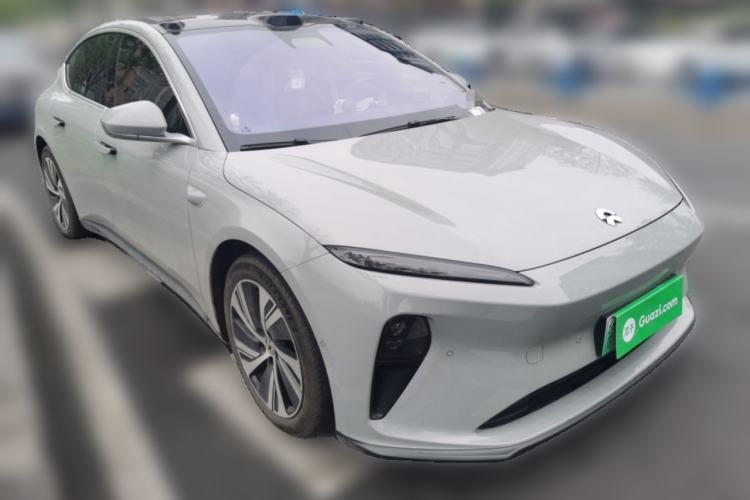 Used Nio ET5 2024 75 kWh Front Right 45 Deg