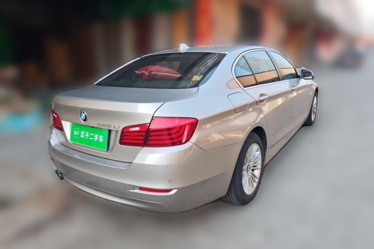 Used BMW 5 Series 2014 525Li Leading Model
