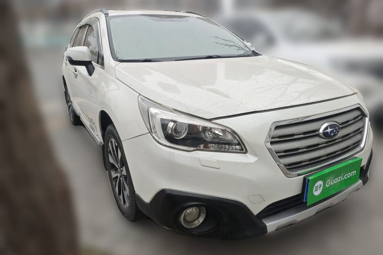 Used Subaru Outback 2016 2.5i Sport Navigation Edition Front Right 45 Deg