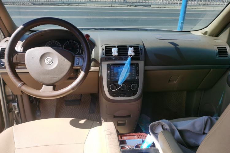 Used Buick GL8 2014 2.4L Classic Edition
